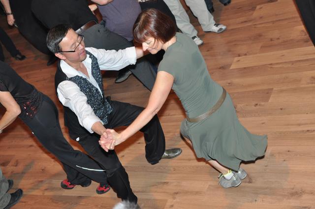min 2012 11 11 station danse 084